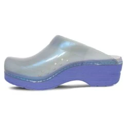 Dansko Sonja Sky Translucent 10 Dansko Sonja Sky Translucent -Dansko 047095409 SDL