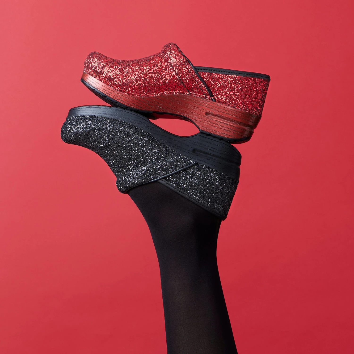 Dansko Professional Red Glitter 2 Dansko Professional Red Glitter - Image 2