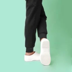 Dansko Kaci White Molded -Dansko kaci white onfoot 2400x2400 4ce7c96c dd0f 4dcc b66c d4c0d8657326